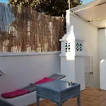 펜션 Casa Da Muralha 실베스